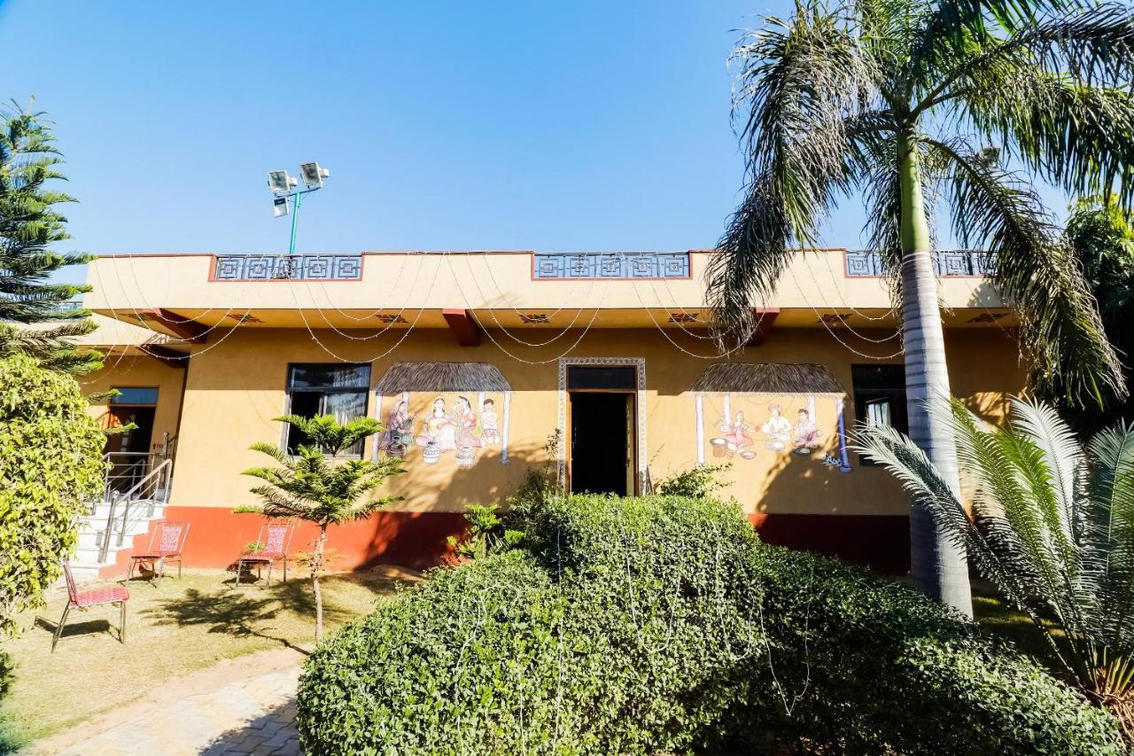 Spot On 68319 Hotel Nakhralo Rajasthan Resort Amer Exterior photo