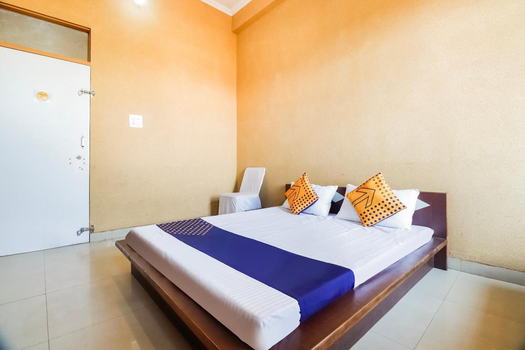 Spot On 68319 Hotel Nakhralo Rajasthan Resort Amer Exterior photo