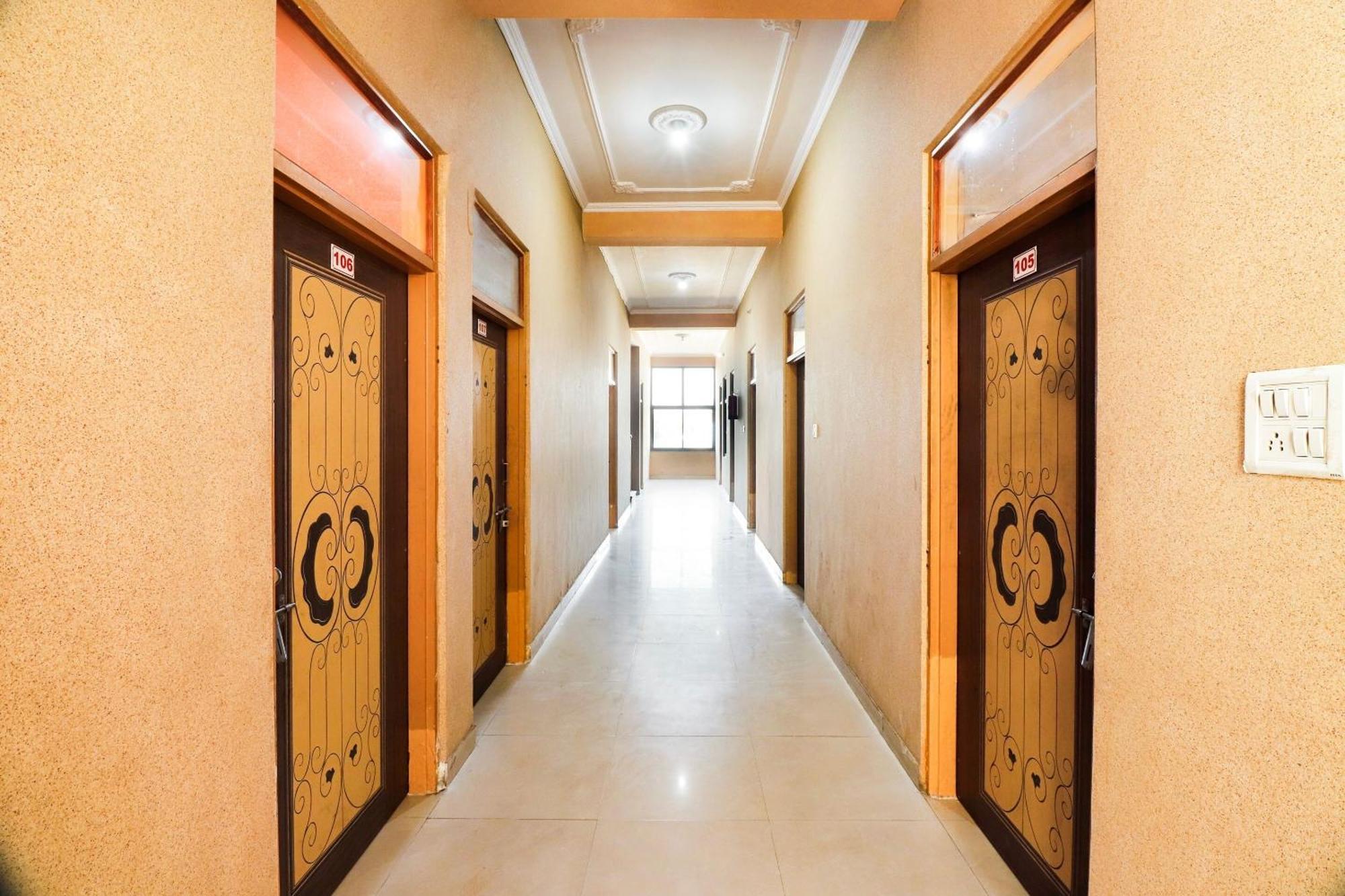 Spot On 68319 Hotel Nakhralo Rajasthan Resort Amer Exterior photo